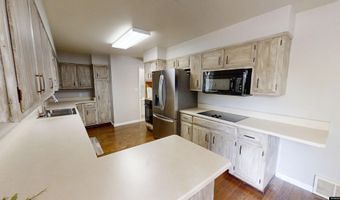 2040 W 41st St, Casper, WY 82604