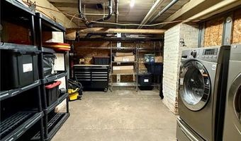 1 Tupperware Dr 138, North Smithfield, RI 02896