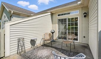 214 Wilcox Rd, Austintown, OH 44515