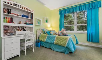 1165 Trowbridge Dr, Alpena, MI 49707