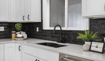 19080 SW BROOKLAWN Pl, Beaverton, OR 97003