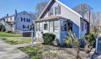 142 Centre St, Quincy, MA 02169