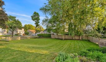37 Hillcrest Ave, Beverly, MA 01915