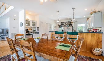 62 Meridian Rd, Beaufort, SC 29907