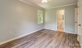 364 Pearson Dr, Asheville, NC 28801
