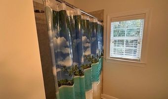 104 Lucky Ln, Andalusia, AL 36421