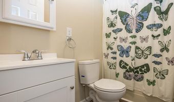 933 LAURA LEE Cir 187, Bear, DE 19701