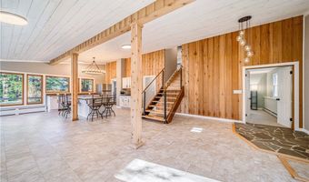 4281 N Forest Ridge Dr, Ashtabula, OH 44004