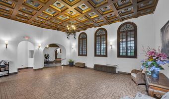 400 Deal Lake Dr 7J, Asbury Park, NJ 07712