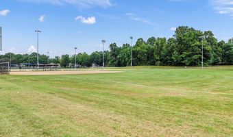 15618 EVERGLADE Ln 205, Bowie, MD 20716