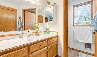 611 NW 4TH Pl, Battle Ground, WA 98604
