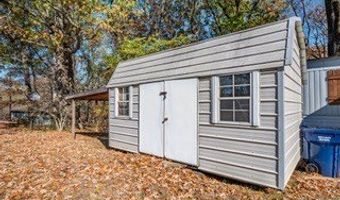 352 Coles Point Rd, Batesville, MS 38606