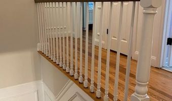 100 KNICKERBOCKER Dr, Belle Mead, NJ 08502