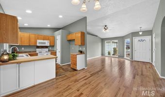 7415 N Matlock Ave, Boise, ID 83714