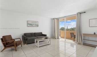 9440 W Bay Harbor Dr 5C, Bay Harbor Islands, FL 33154