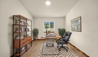 55 Flattery Ln, Blanchard, ID 83804