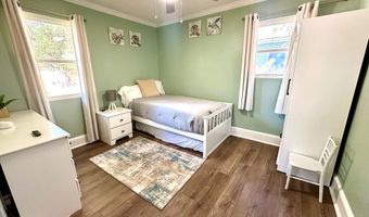 334 22nd Ave, Apalachicola, FL 32320