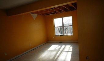 1545 Greenfield Crossing Ct, Ballwin, MO 63021