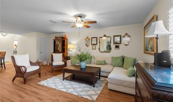 623 RED OAK Cir 109, Altamonte Springs, FL 32701