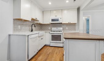 1106 Woodward Ave, Beaufort, SC 29902