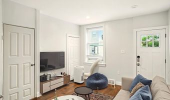 2621 SALMON St, Philadelphia, PA 19125