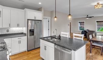 17 Elkmont Ter, Asheville, NC 28804