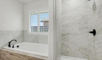 3320 Continental Ct, Altus, OK 73521