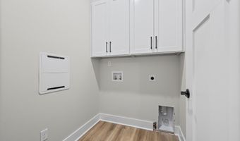 315 Lakefront Dr, Anderson, SC 29626