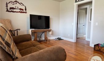 704 Hooper St, Big Timber, MT 59011