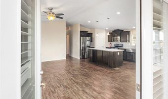 525 W El Norte Pkwy 214, Escondido, CA 92026