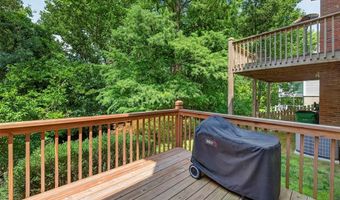 1751 Warmington Ct, Ballwin, MO 63021