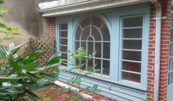 651 PACA St N, Baltimore, MD 21201