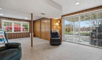 178 40th St, Allegan, MI 49010