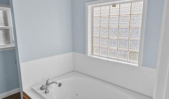 1635 Robertson Rd, Blue Springs, MS 38828