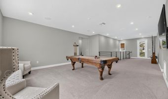 825 MANNS HARBOR Dr, Apollo Beach, FL 33572