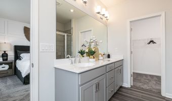 817 York Aly, Acworth, GA 30102