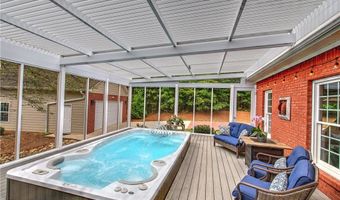 29 Hunters Ridge Dr, Adairsville, GA 30103