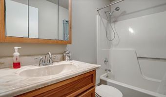 361 Birch Dr, Blakeslee, PA 18610