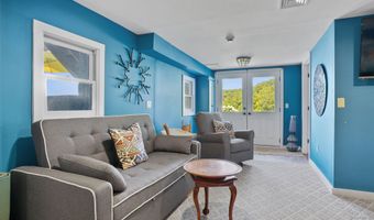 5 Shady Knls, Danbury, CT 06811