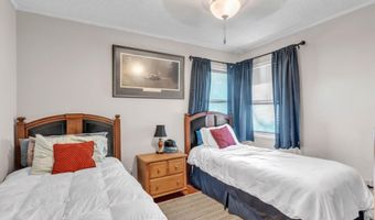 810 Forrest Rd, Alexander City, AL 35010