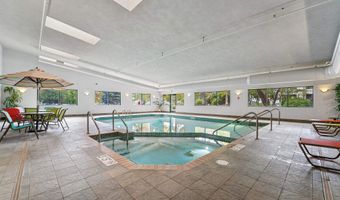 400 N RICHMOND St 323, Appleton, WI 54911