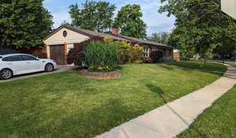 703 Redfern Dr, Beech Grove, IN 46107