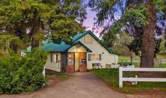 114 Bayview Rd, Athol, ID 83801