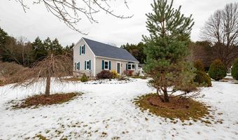 2 Dwight Cir, Amherst, MA 01002