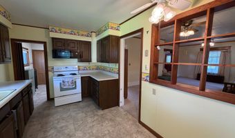 303 S Clark St, Bassett, NE 68714