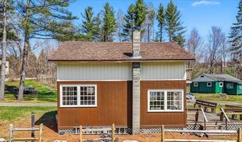95 Bellwater Ave, Barton, VT 05822