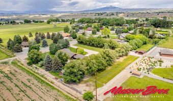 136 McCullough Dr, Cody, WY 82414