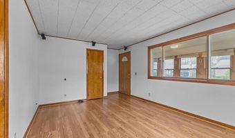 173 Tracy Dr, Burlington, VT 05408