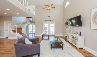 11057 Idaho St, Bay St. Louis, MS 39520