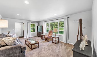 N9598 NOE Road, Appleton, WI 54915